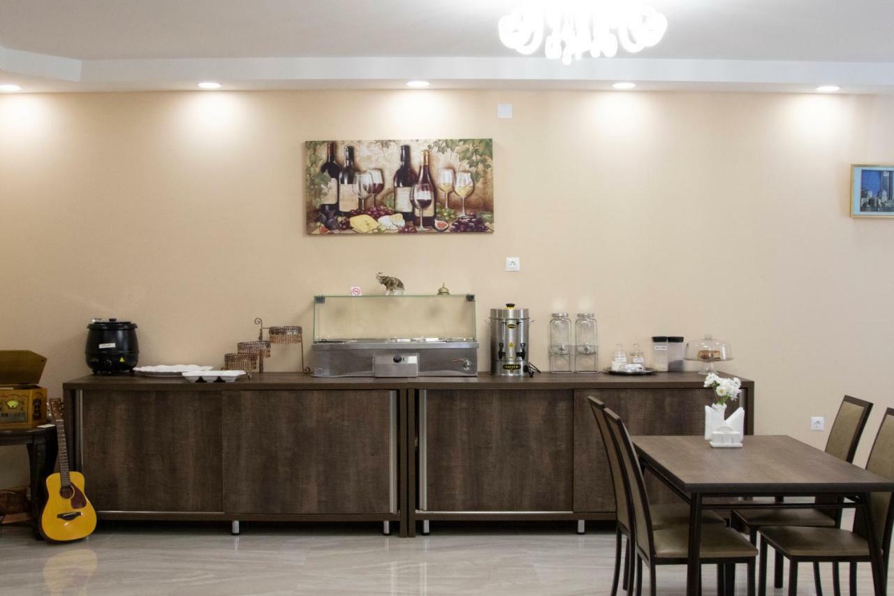 Patriot Hotel